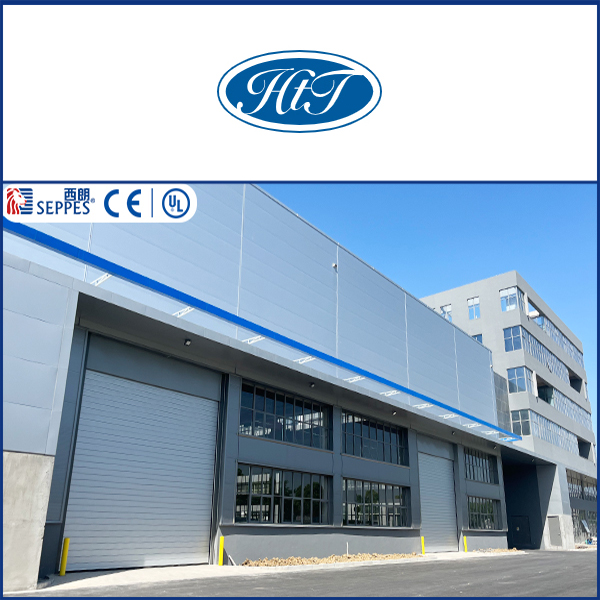 华腾汽车涂装工厂安装西朗硬质快速门