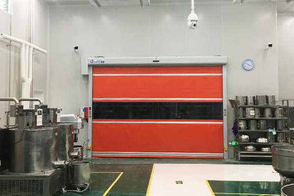 食品车间洁净卫士：西朗快速卷帘门如何筑起防虫防尘