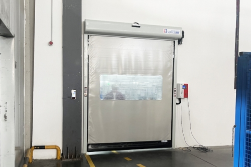 汽车配件车间地磁感应快速门：叉车高频通行专用快速启闭