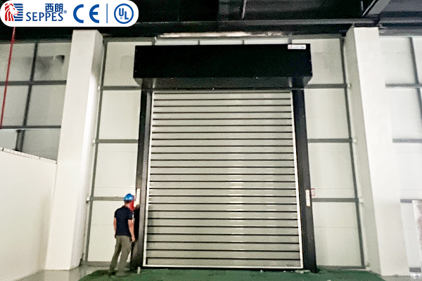 涡轮硬质快速门