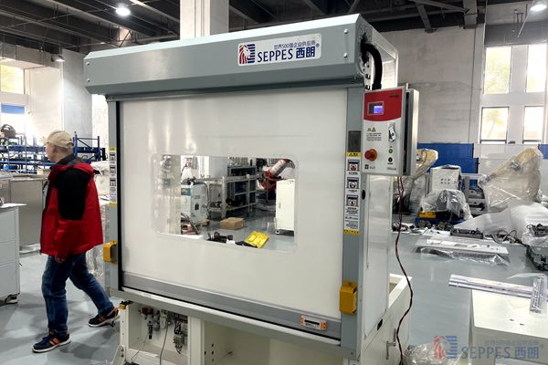 设备上防护快速门