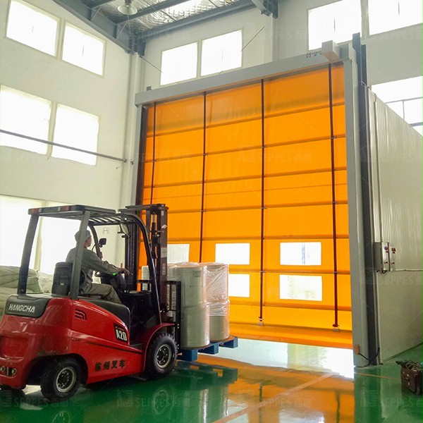 感应叉车进出堆积快速门